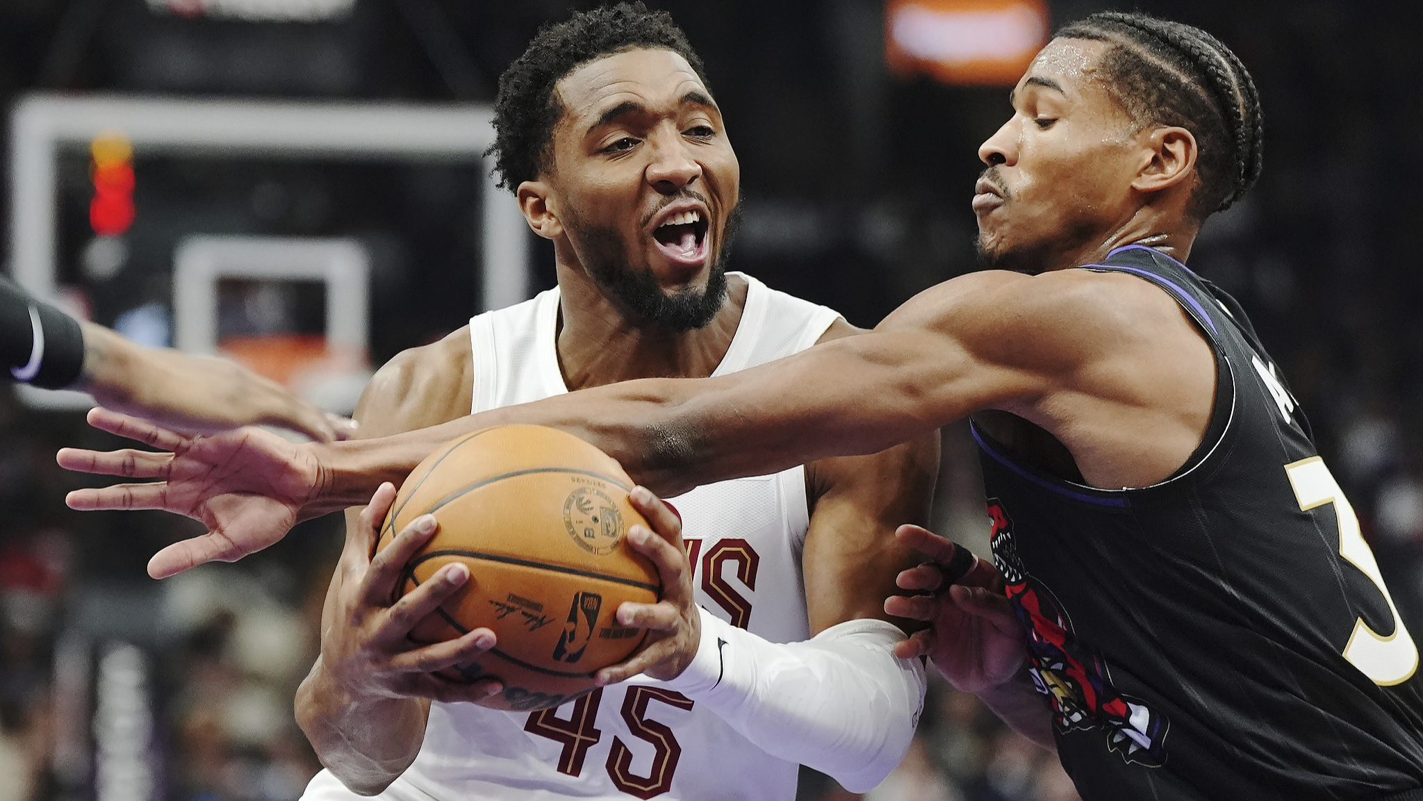 骑士战胜猛龙,连胜不断 骑士战胜猛龙,连胜不断