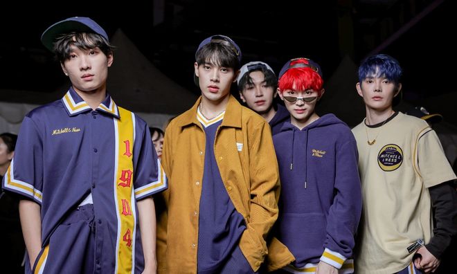 棒球传奇谢幕,球迷泪洒赛场 棒球传奇谢幕,球迷泪洒赛场