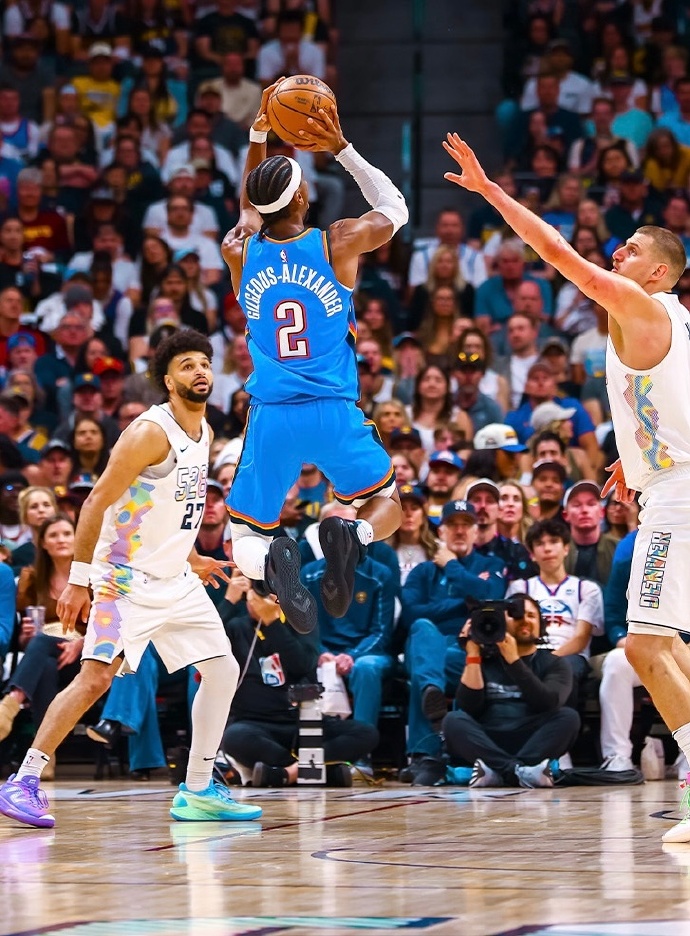 pg电子-掘金绝杀上海队，布伦森高光表现