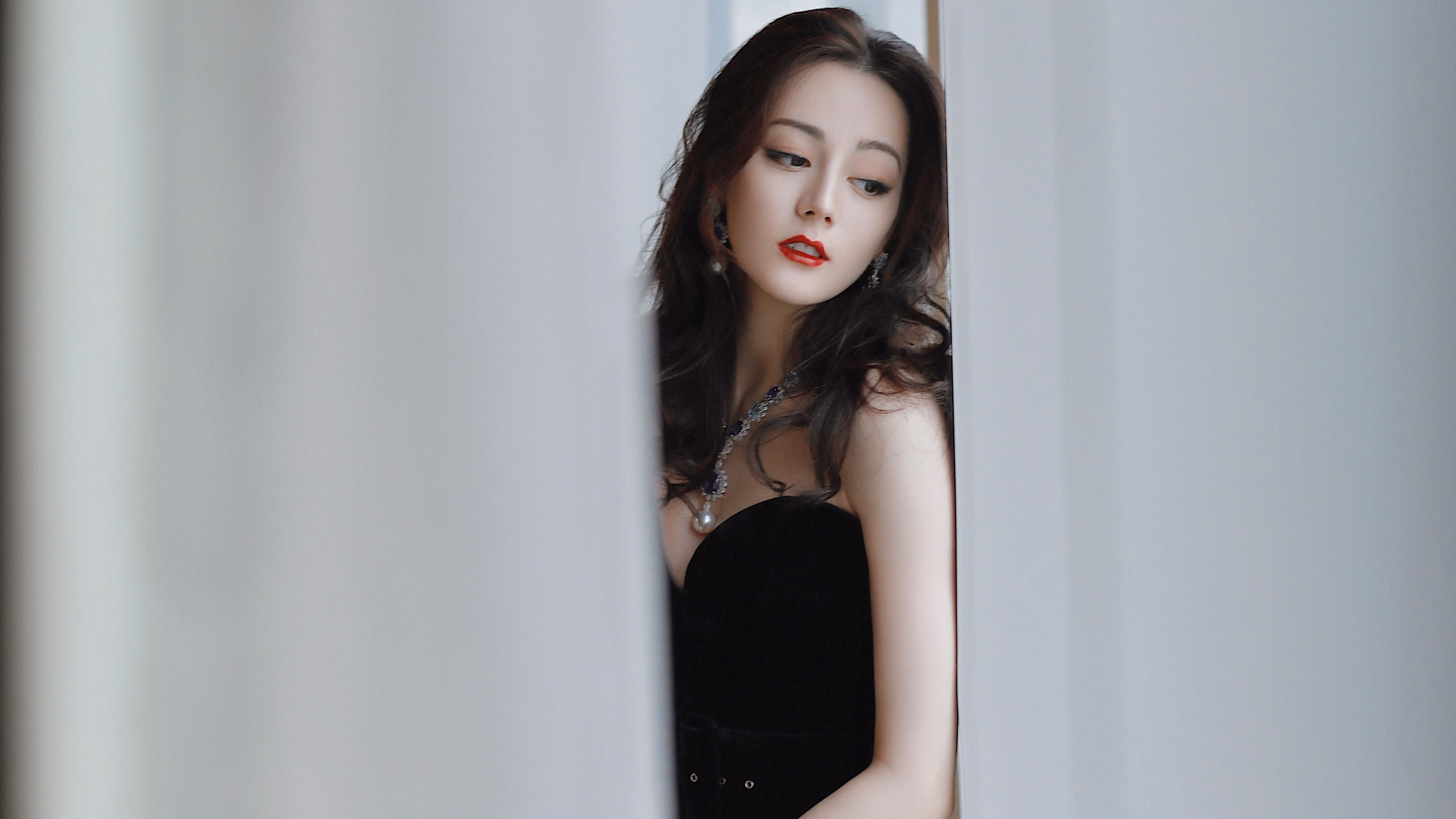 pg电子下载-若日尼奥攻防双重奏，枢纽之上的中场风暴，撕碎阿尔及利亚的沙漠壁垒